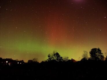 EXIF Stage left  2019/32