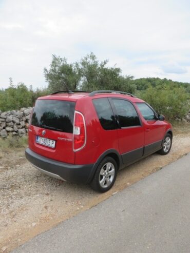 Catching the slow train  –  2019/40