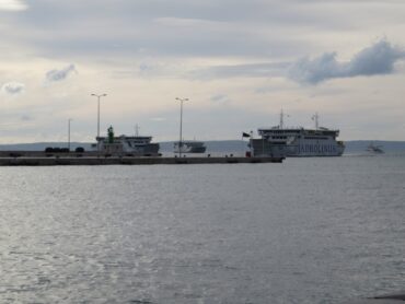 Just a bit deeper  –  2019/47