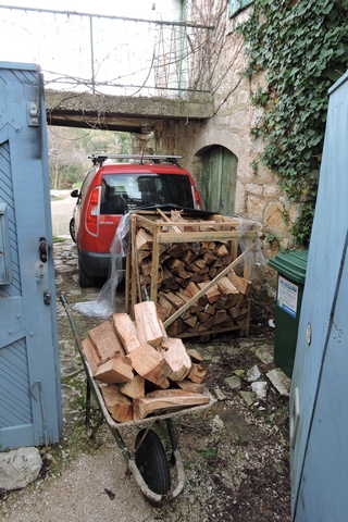 Firewood delivery