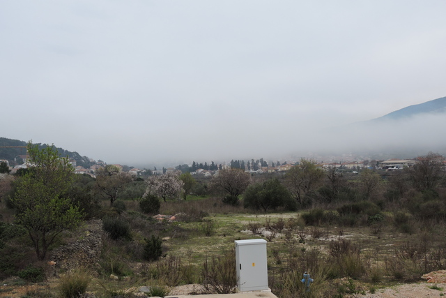 A "Sea fret", Advection fog rolling across Jelsa