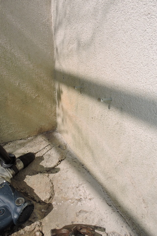 Drilling and plugging the walls