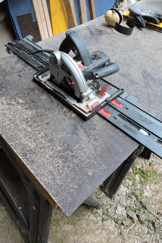 Cutting plywood with a "cutting jig"