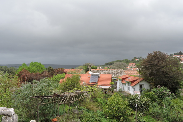 The approaching curtain of rain