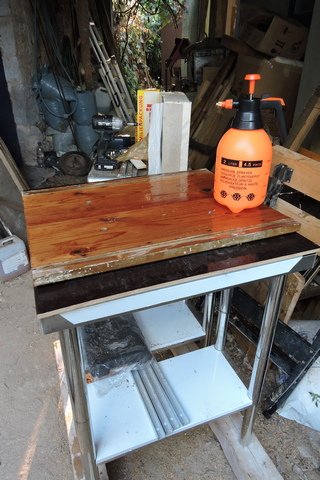 Wetting the softwood top