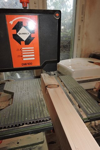 Cutting the Tenons on my bandsaw